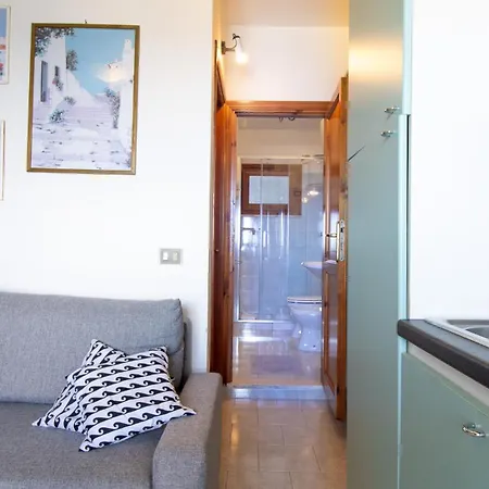 Marina Bay - Апартаменты Кастельсардо