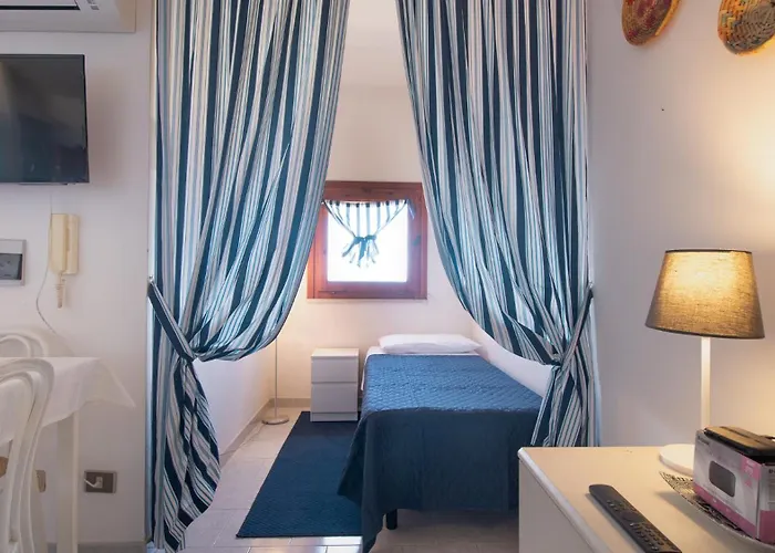 Marina Bay - Апартаменты Кастельсардо