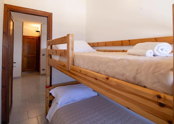 Marina Bay - * Кастельсардо