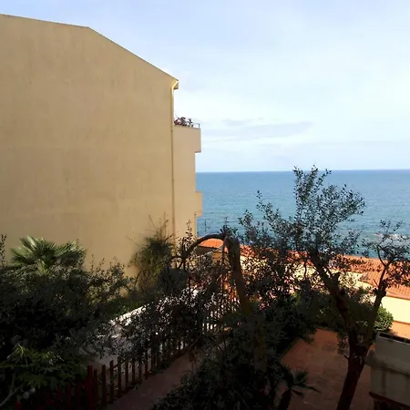 Marina Bay - דירה *