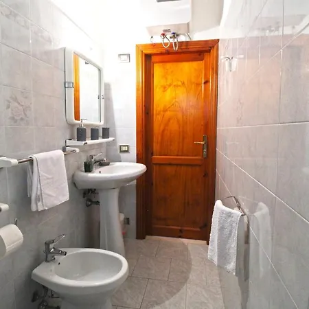 Marina Bay - * קאסטלסארדו