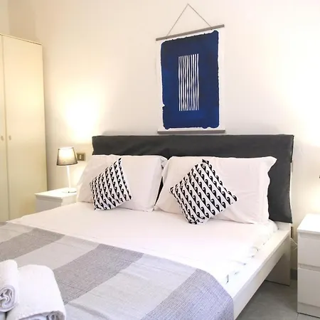 Apartment Marina Bay -