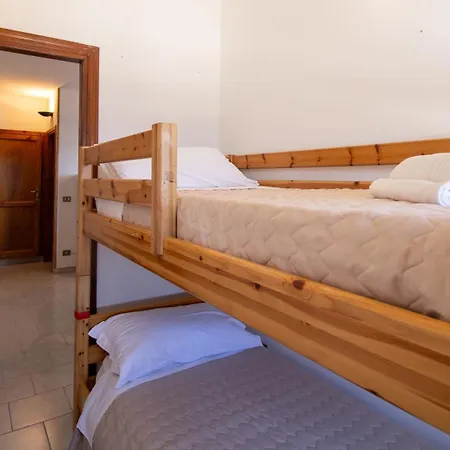 Marina Bay - * קאסטלסארדו